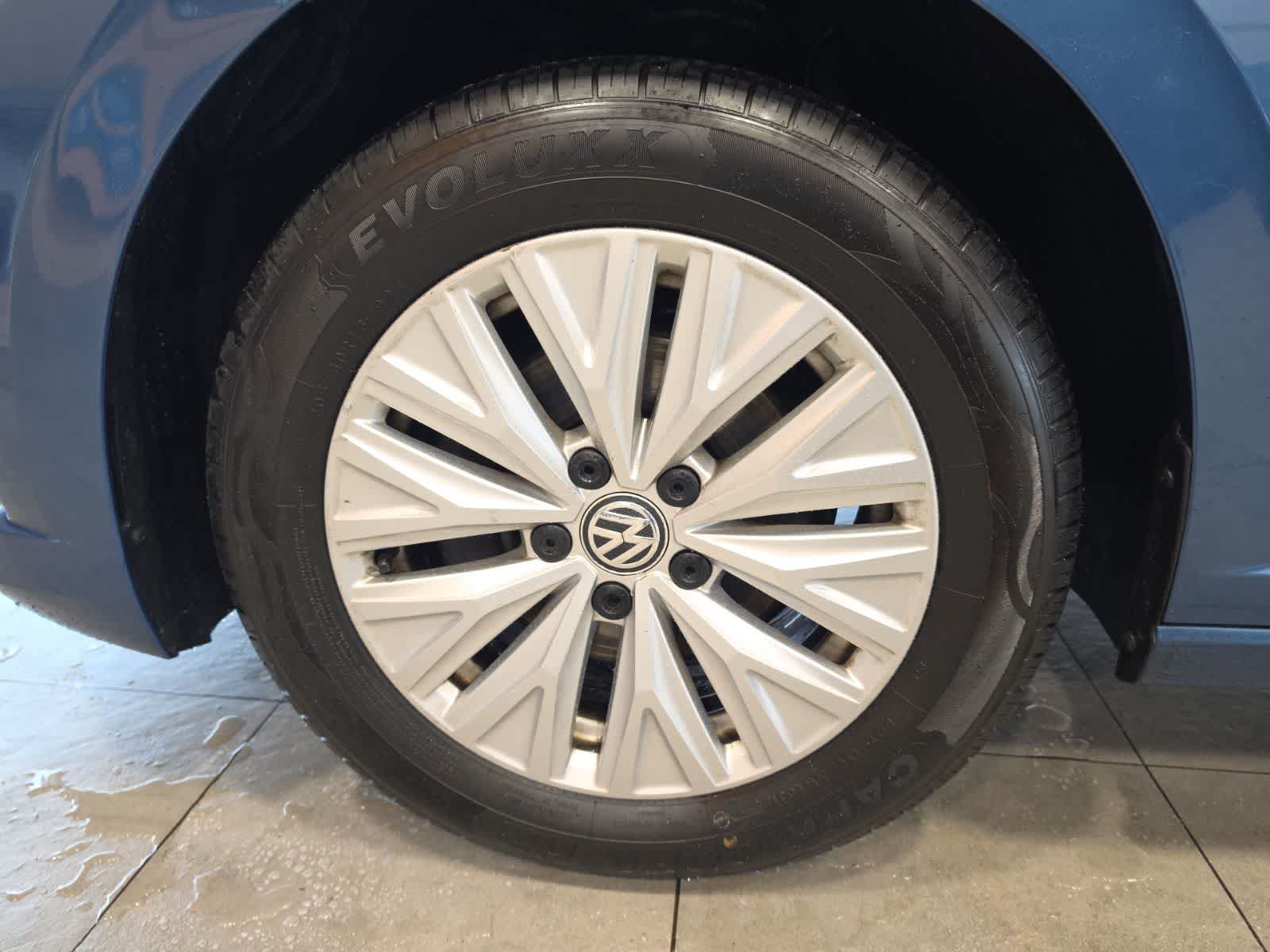 Used 2020 Volkswagen Jetta S w/ Driver Assistance Package FWD image 14