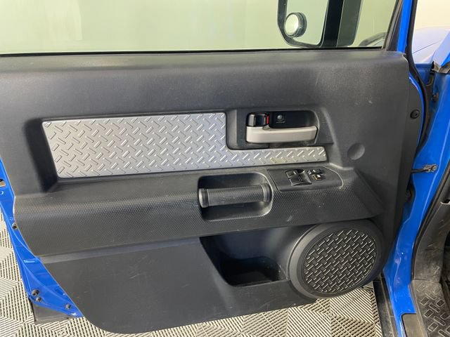 Used 2007 Toyota FJ Cruiser 4WD image 10