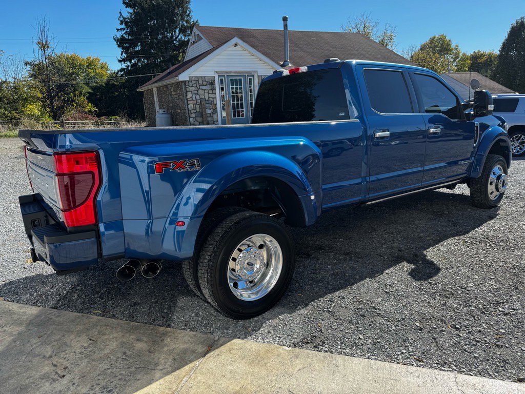 Used 2022 Ford F450 Limited w/ FX4 Off-Road Package image 5