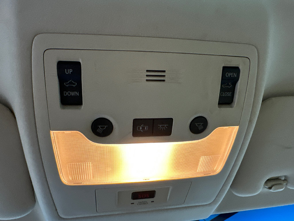 Used 2014 Lexus ES 350 w/ Luxury Package FWD image 31