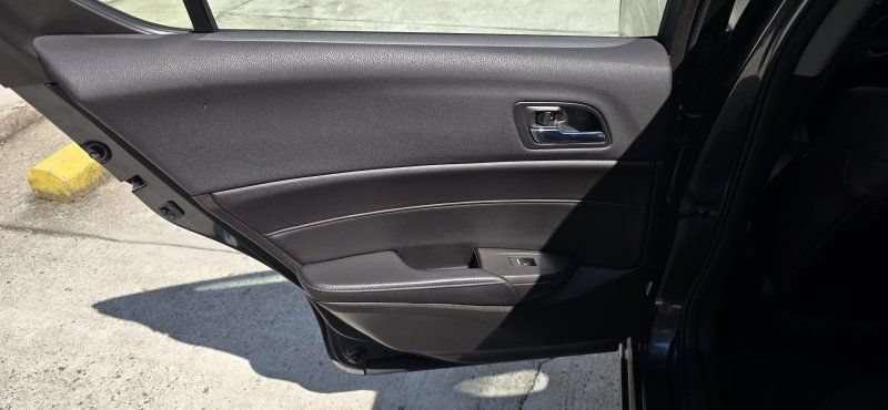 Used 2016 Acura ILX w/ Technology Plus Package FWD image 33