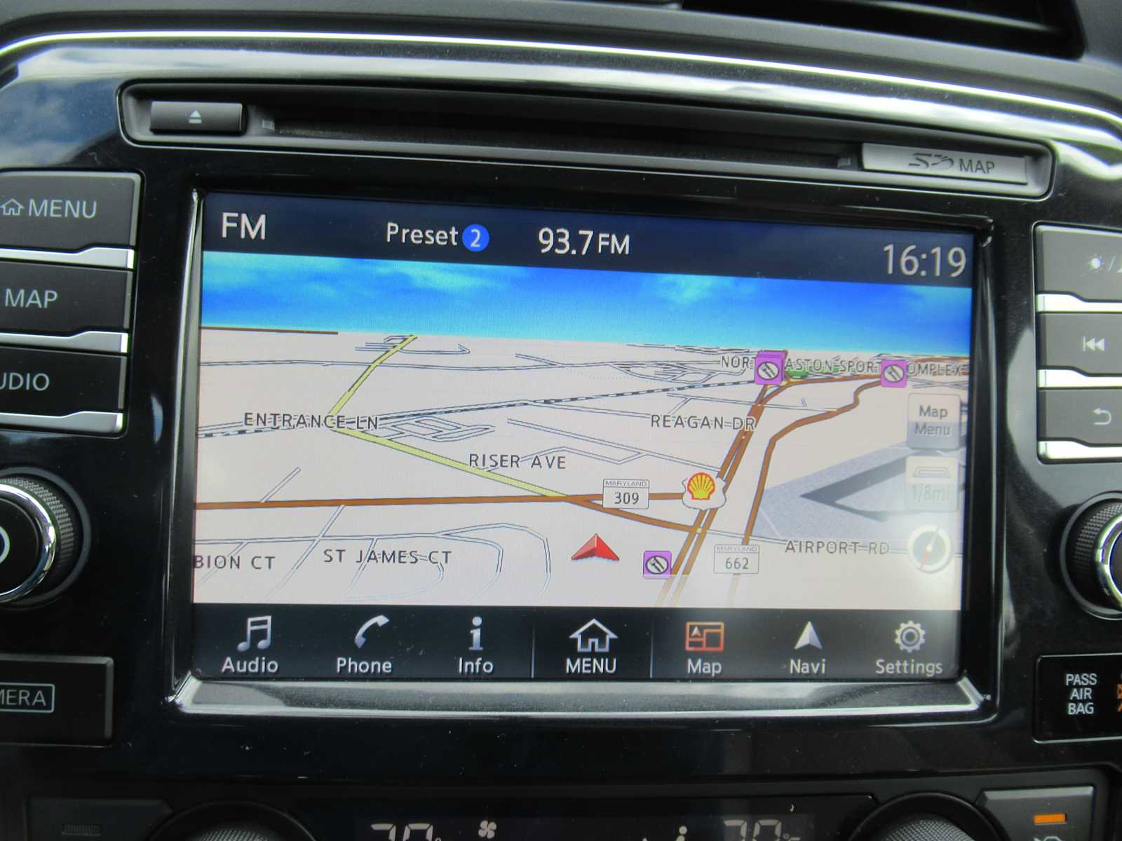 Used 2018 Nissan Maxima 3.5 SV image 29