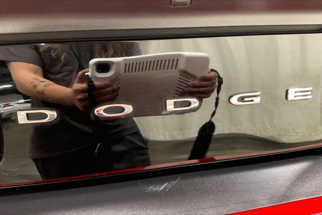 Used 2022 Dodge Challenger GT RWD image 8