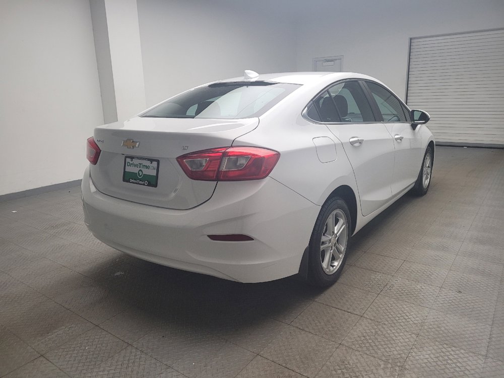 Used 2016 Chevrolet Cruze LT w/ Convenience Package image 9