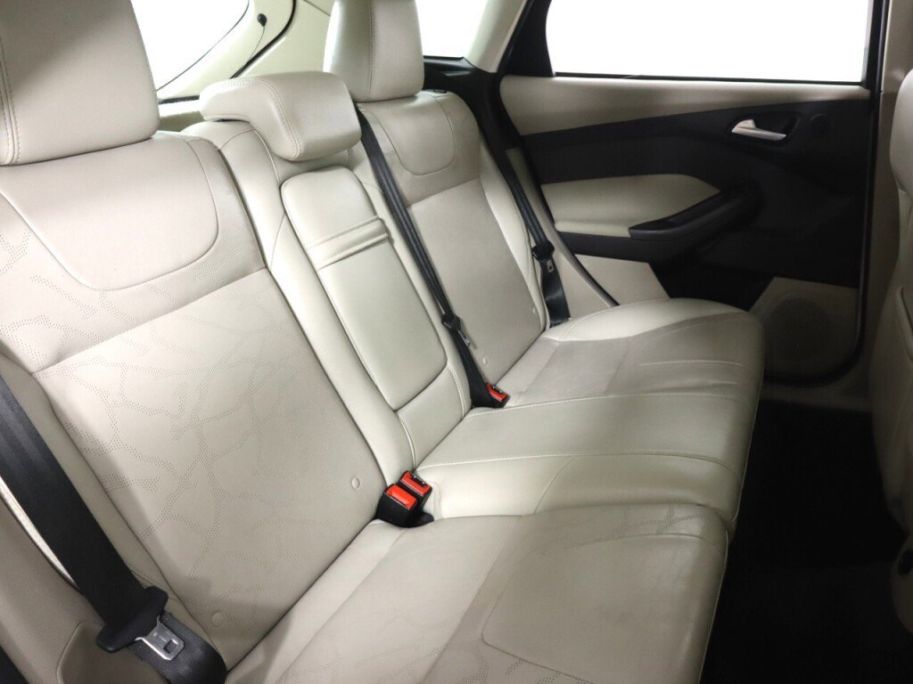 Used 2013 Ford Focus Electric Hatchback image 39