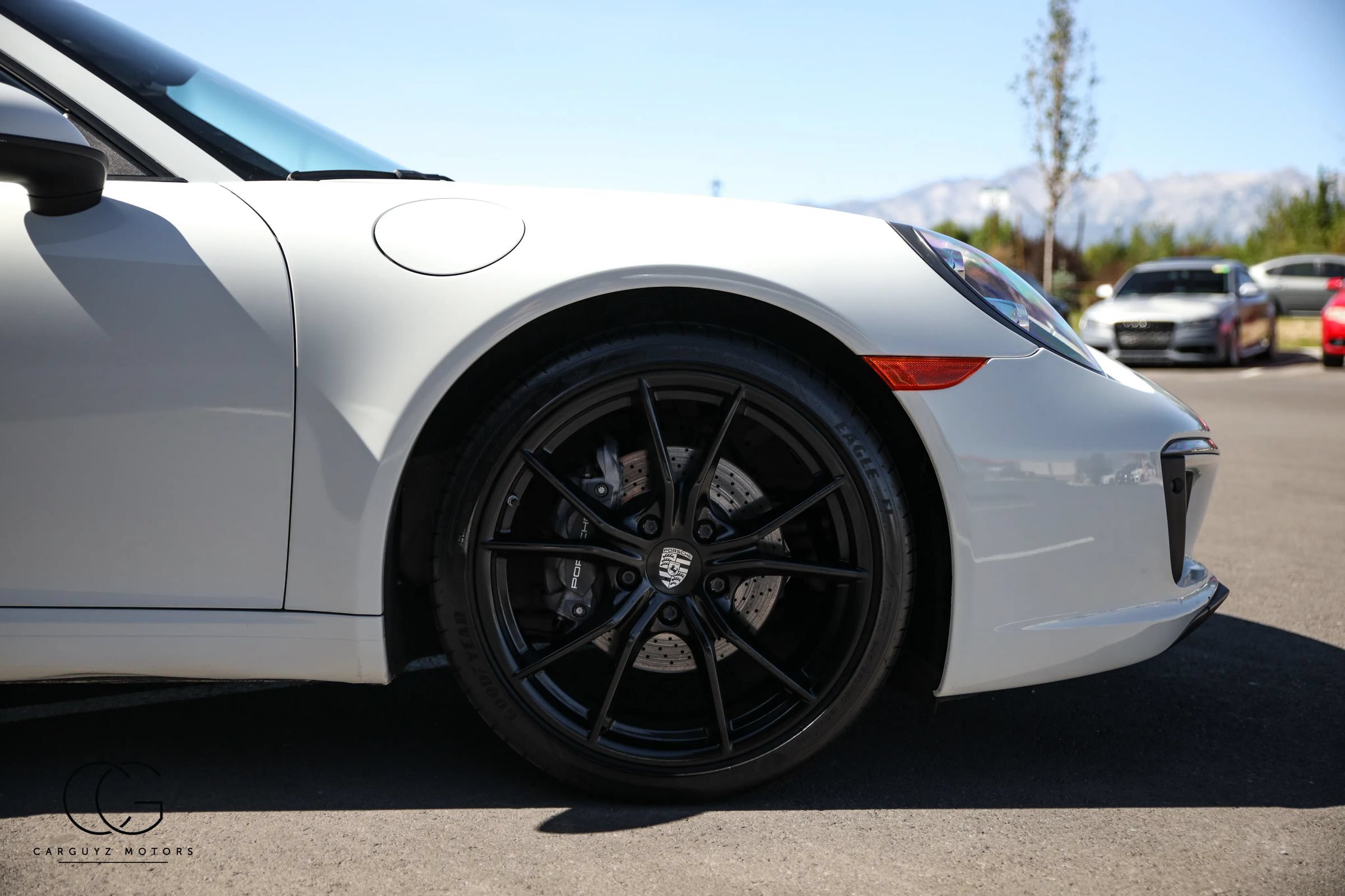 Used 2019 Porsche 911 Carrera image 17