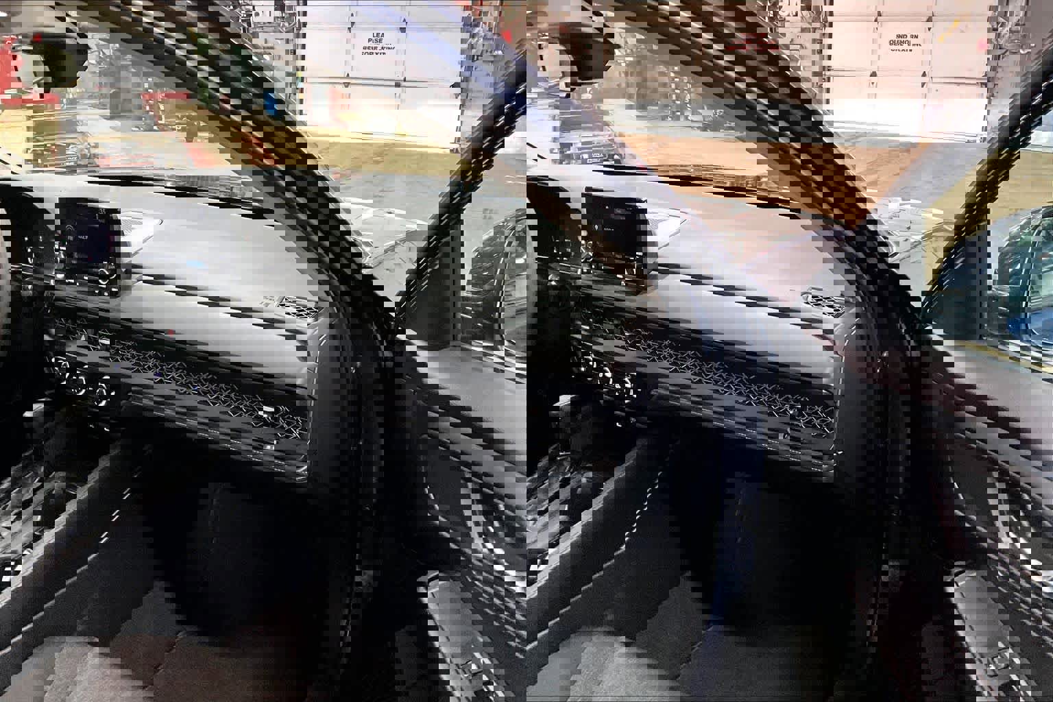 Used 2023 Honda Accord EX image 18