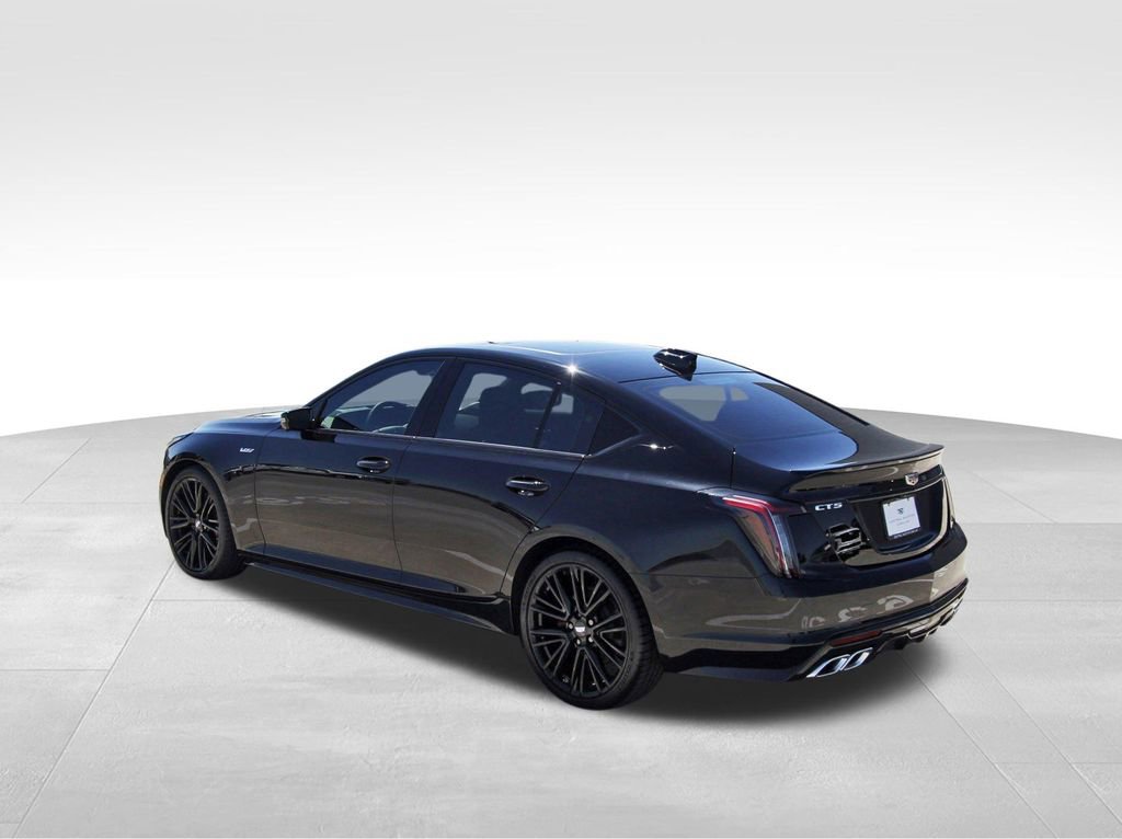 New 2026 Cadillac CT5 V image 3