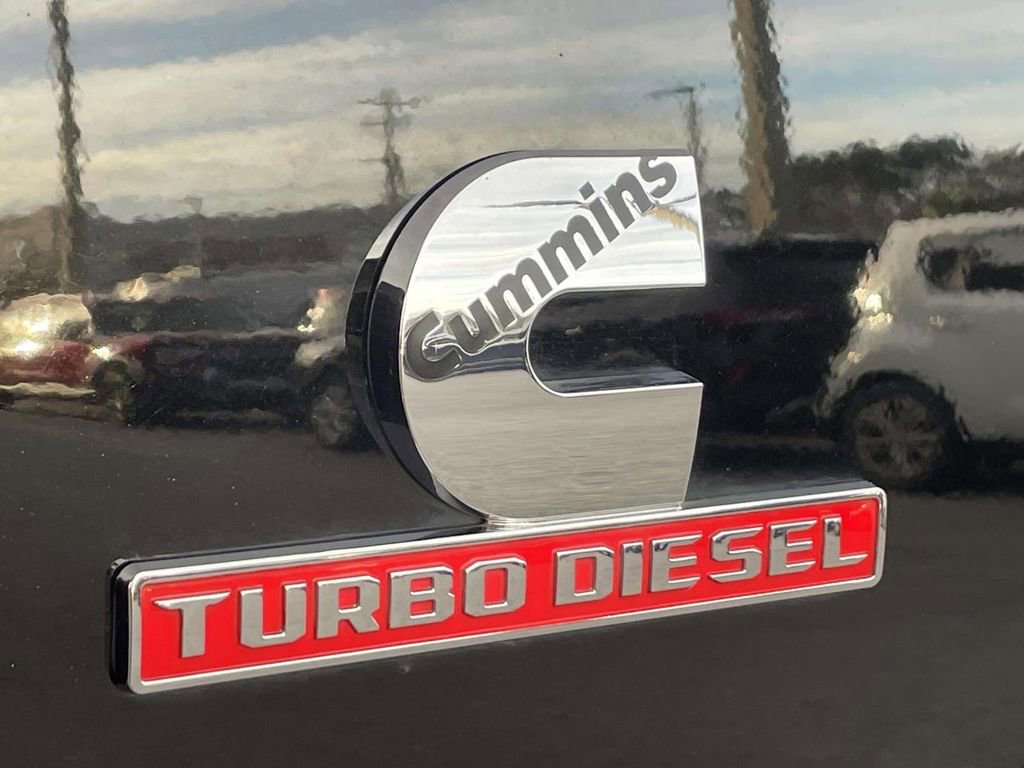 Used 2023 RAM 2500 Limited image 9