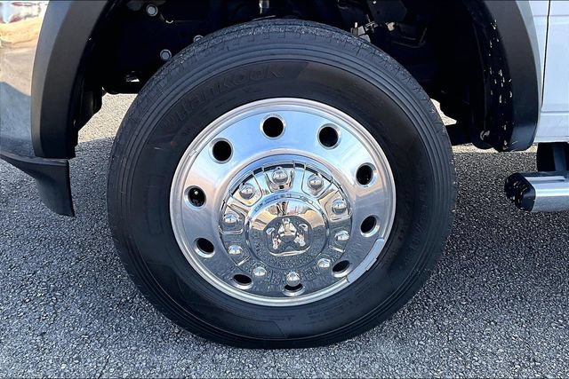 New 2024 RAM 5500 Tradesman w/ Chrome Appearance Group AWD/4WD image 11