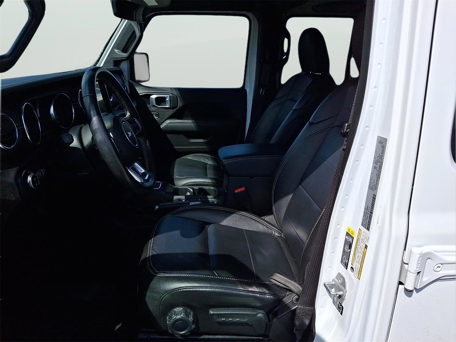 Used 2022 Jeep Gladiator Overland w/ Popular Equipment Package image 13