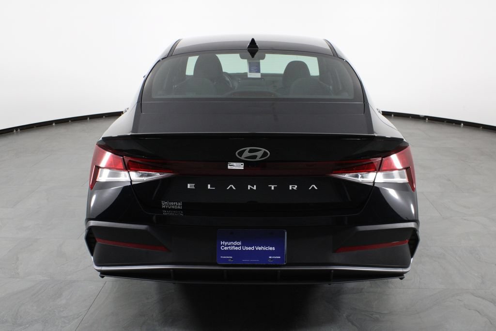 Certified 2026 Hyundai Elantra Sport FWD image 11