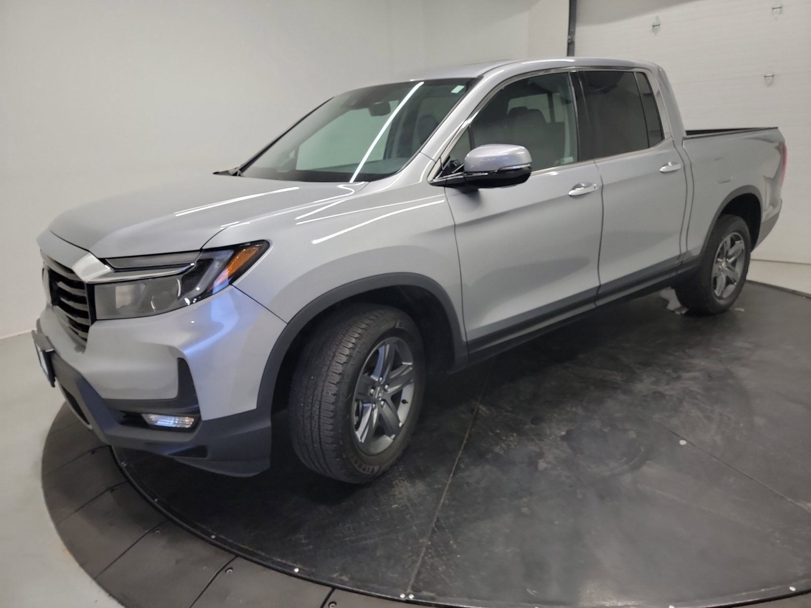 Certified 2023 Honda Ridgeline RTL-E image 3