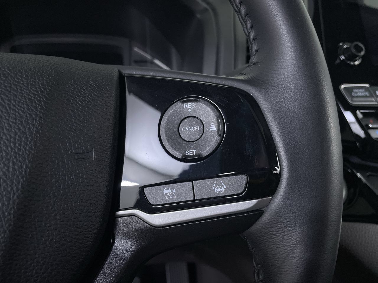 Used 2023 Honda Odyssey Touring image 27