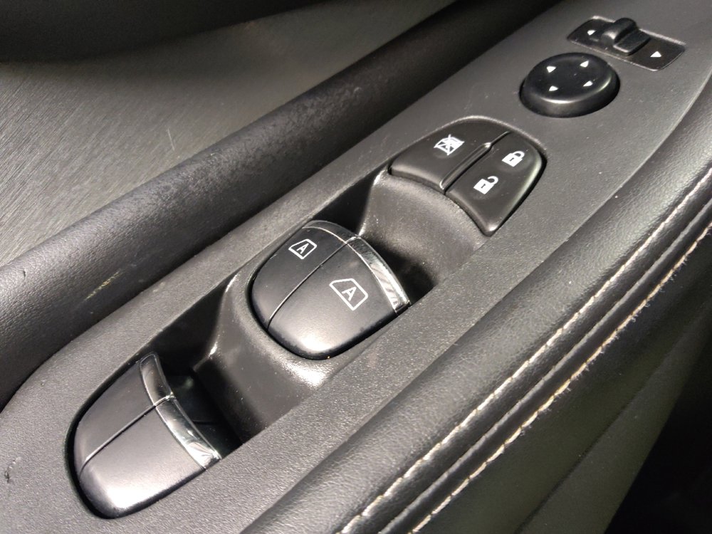 Used 2020 Nissan Murano SL w/ Moonroof Package image 22