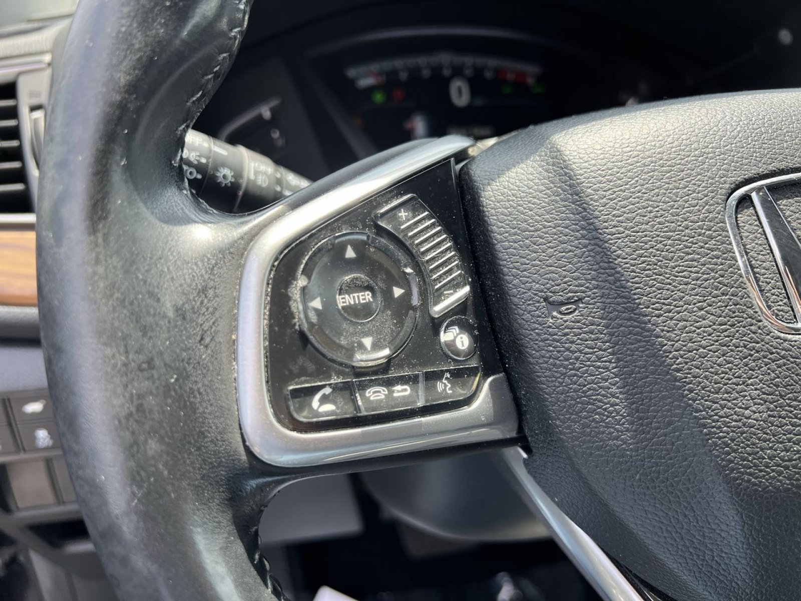 Used 2018 Honda CR-V Touring image 34