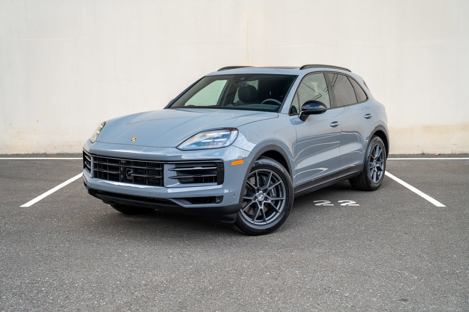 Certified 2026 Porsche Cayenne AWD/4WD image 1