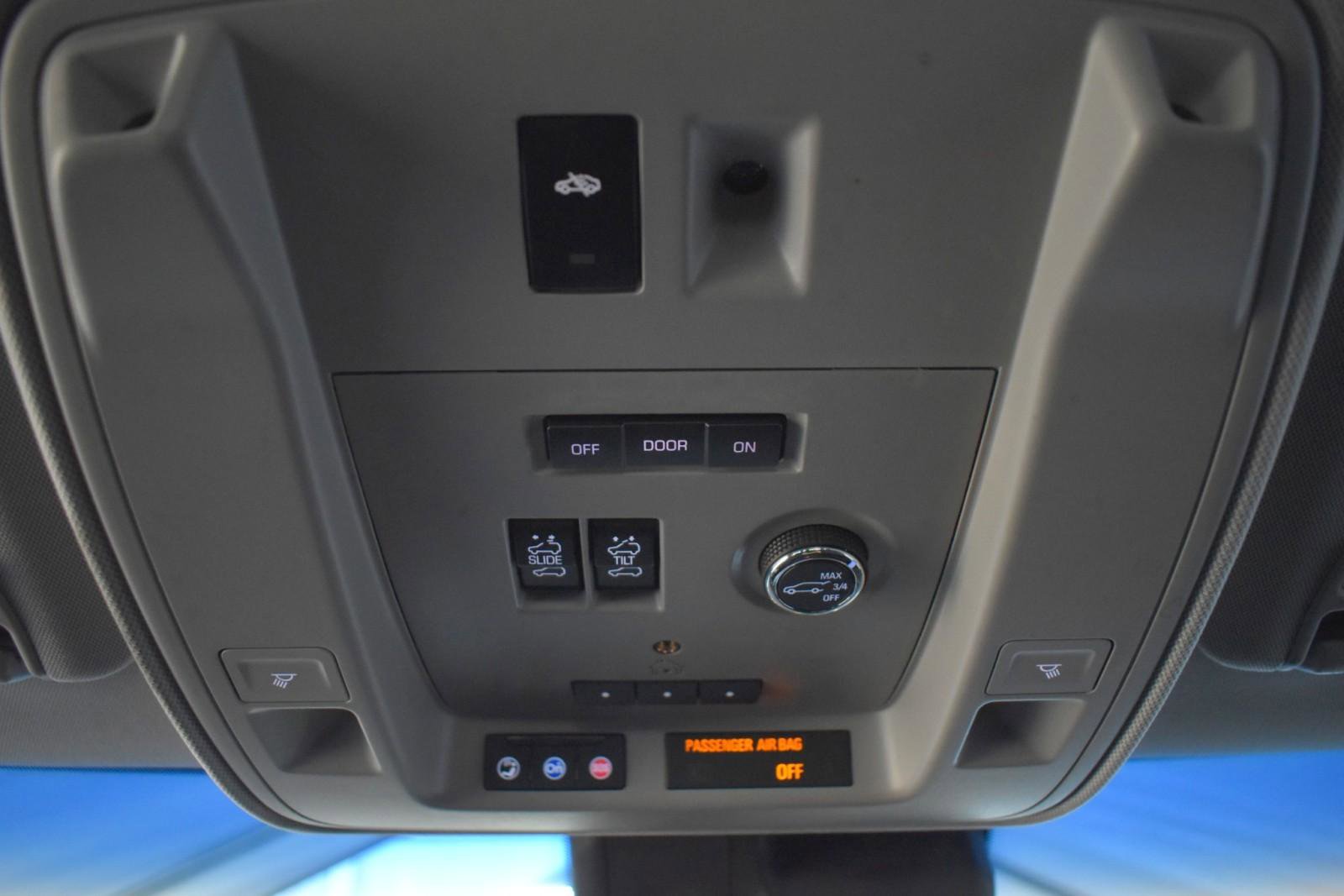 Used 2017 Cadillac Escalade Luxury image 25