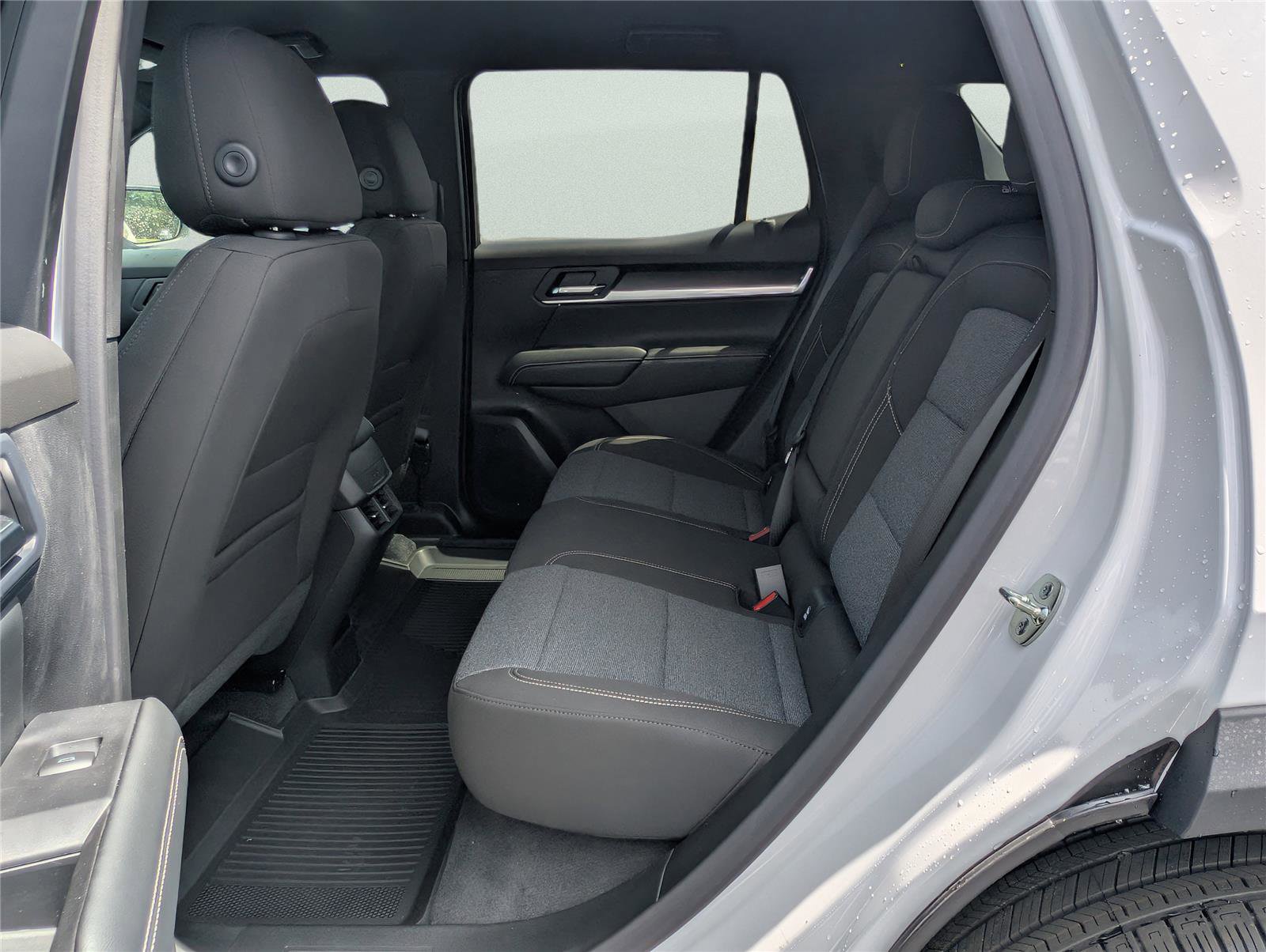 New 2026 GMC Terrain Elevation w/ Black Edition FWD image 15