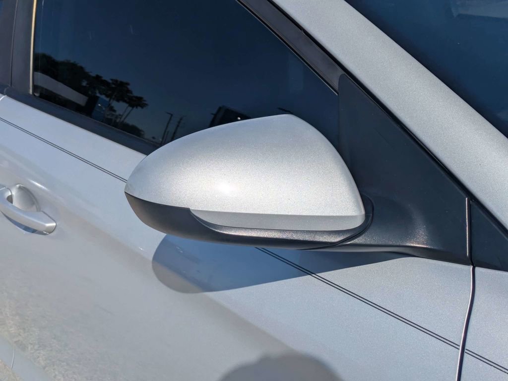 Used 2019 Hyundai Elantra Value Edition w/ Cargo Package FWD image 10