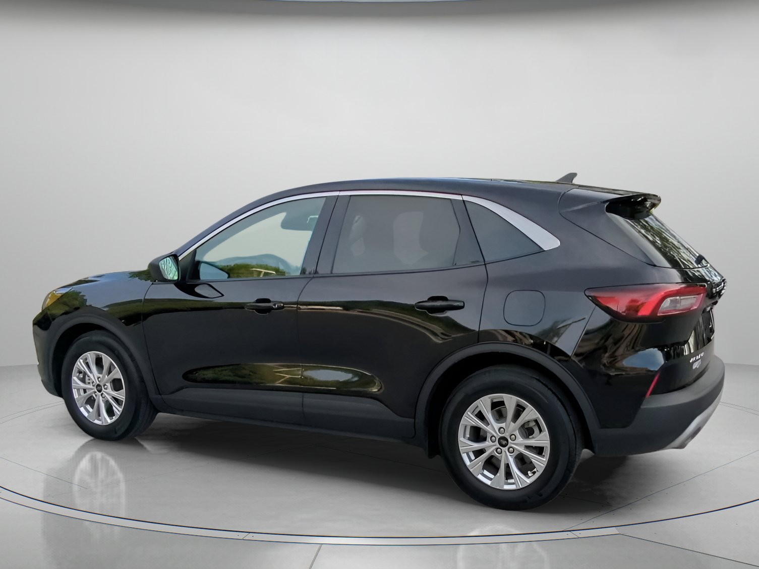 Certified 2023 Ford Escape Active FWD image 18