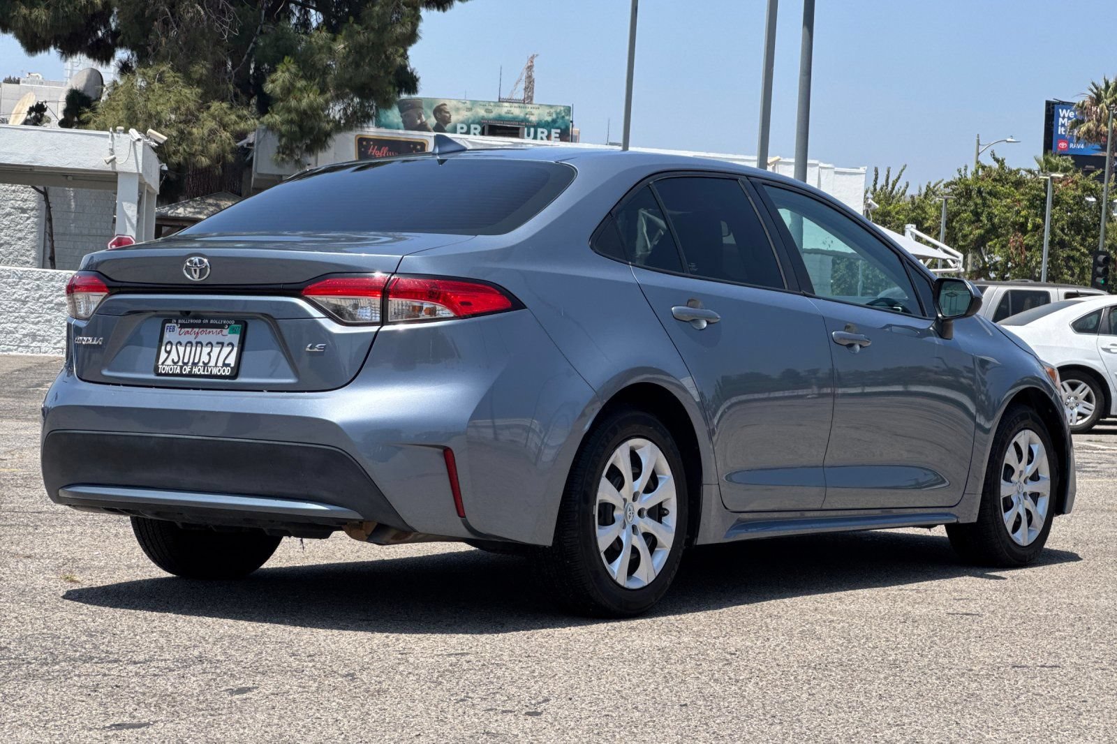 Certified 2022 Toyota Corolla LE FWD image 4