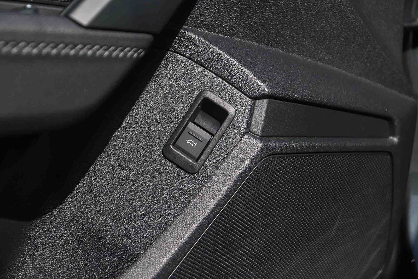 Used 2023 Audi A3 2.0T Premium w/ Convenience Package image 29