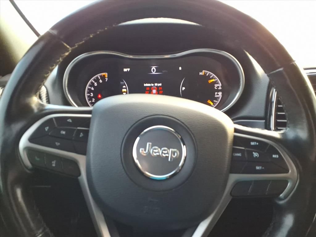 Used 2021 Jeep Grand Cherokee Laredo X image 14