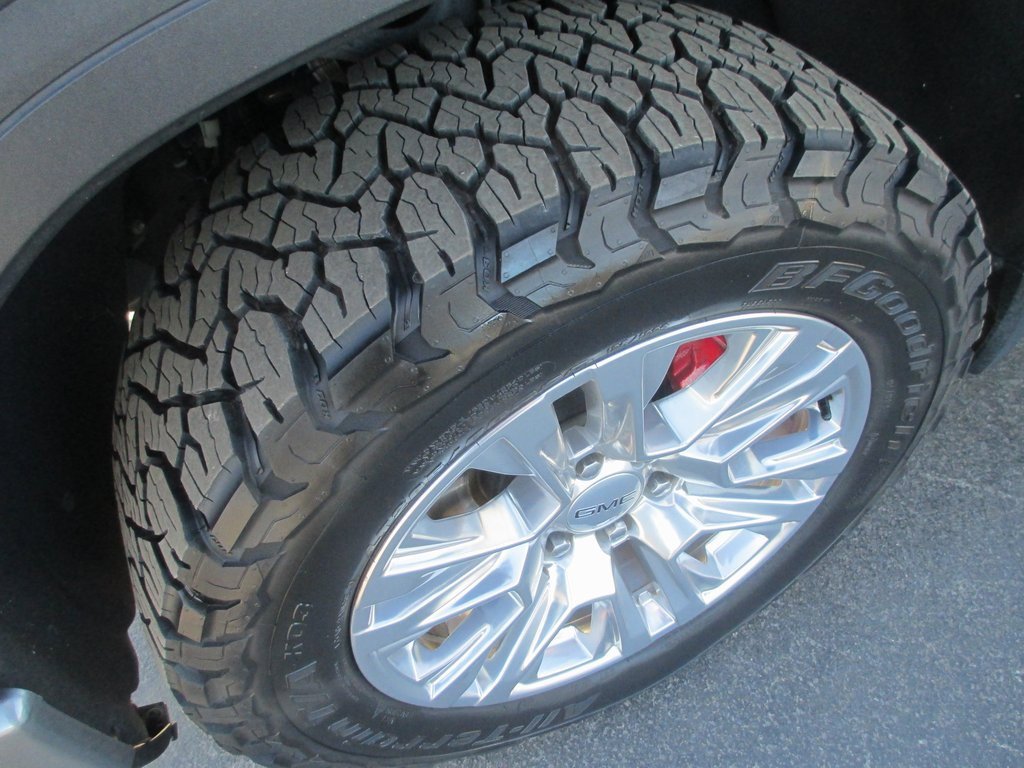 Used 2021 GMC Sierra 1500 Denali w/ Driver Alert Package II image 11