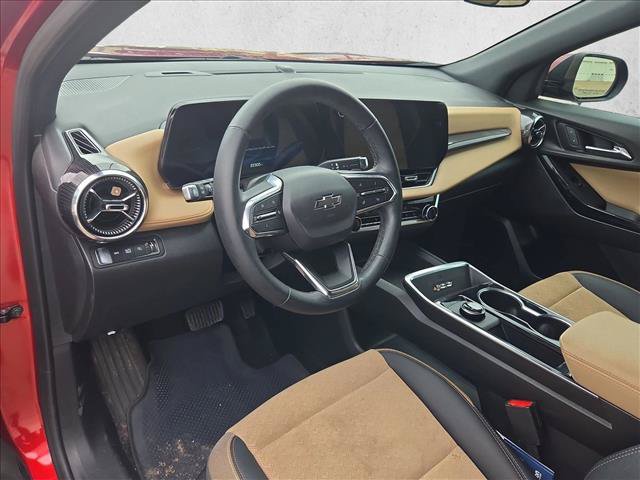 Used 2025 Chevrolet Equinox ACTIV AWD/4WD image 8