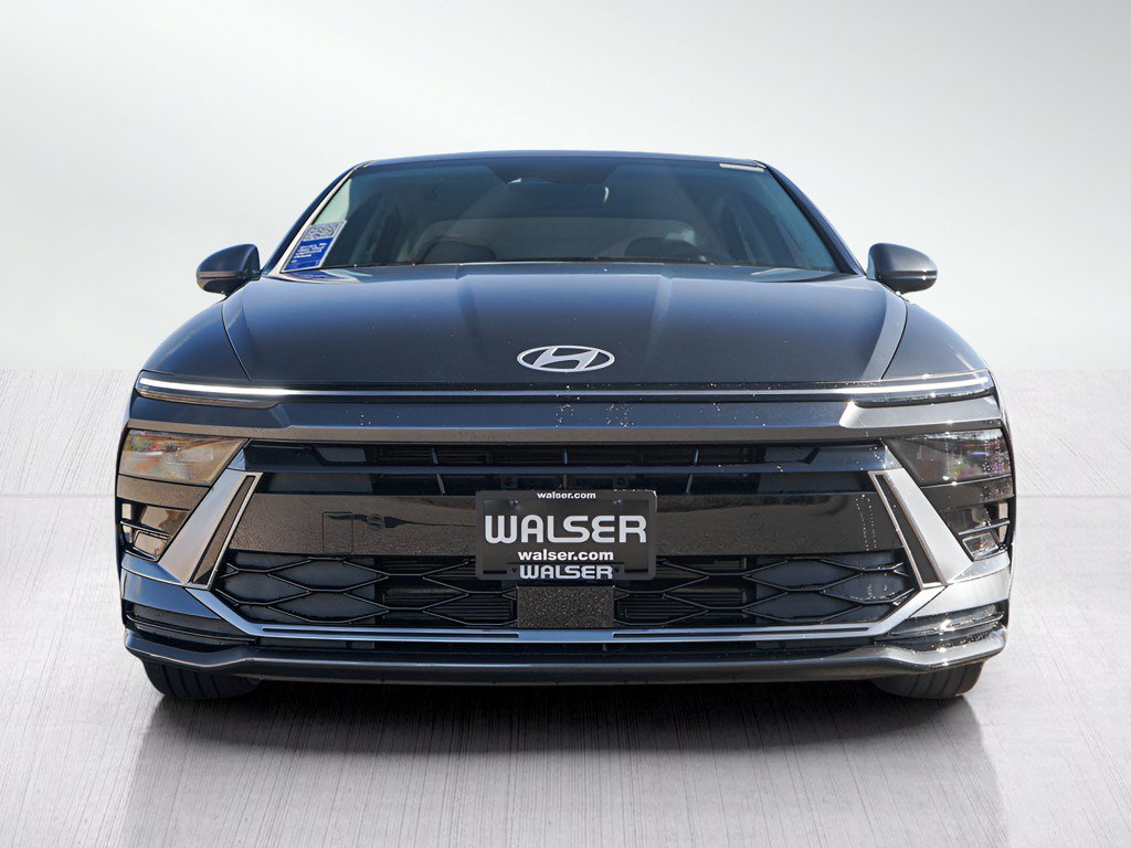 New 2026 Hyundai Sonata SEL FWD image 2