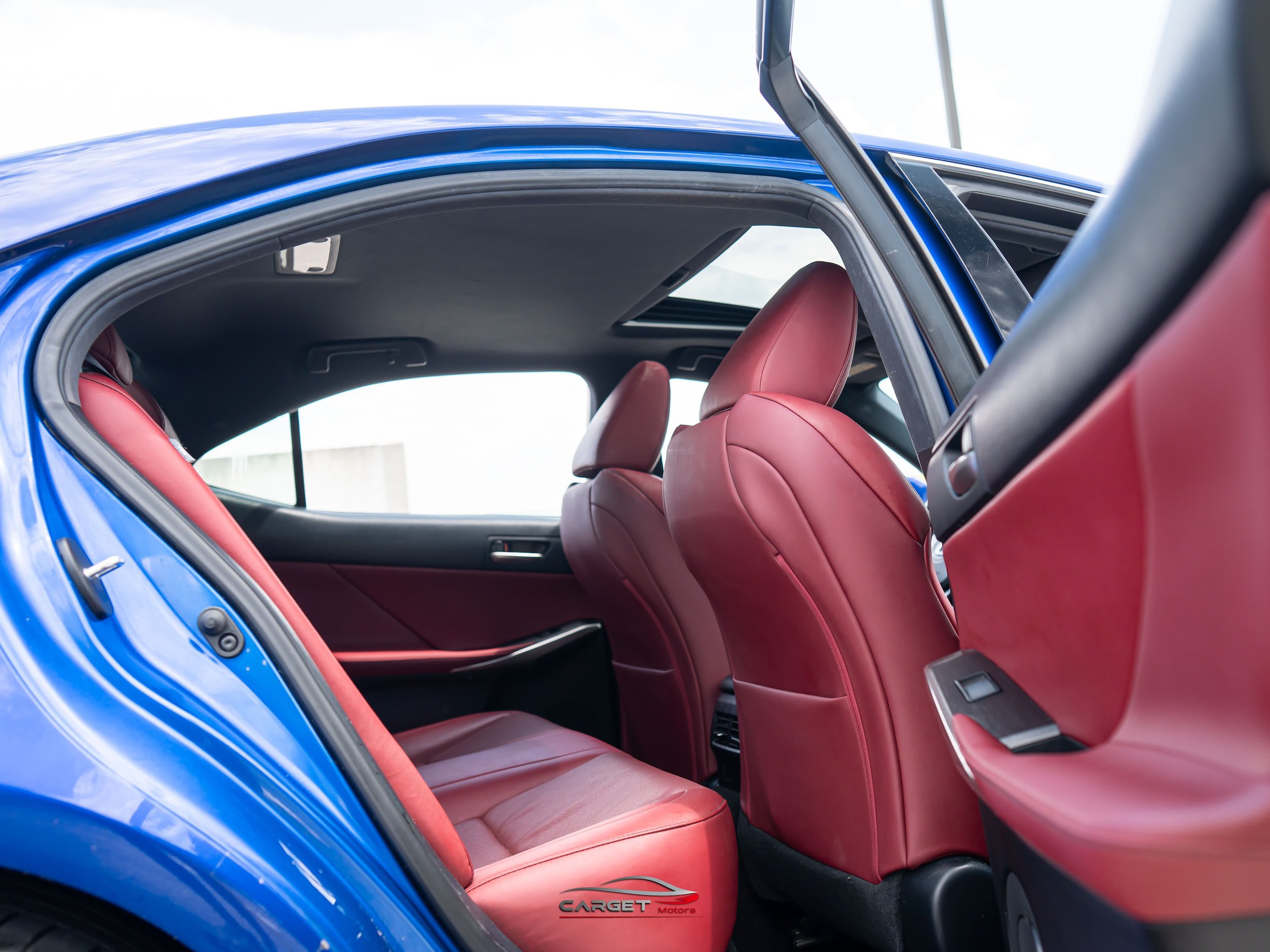 Used 2019 Lexus IS 300 F Sport w/ F Sport Package AWD/4WD image 19