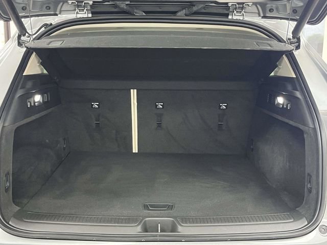 Used 2023 Buick Envision Avenir image 23