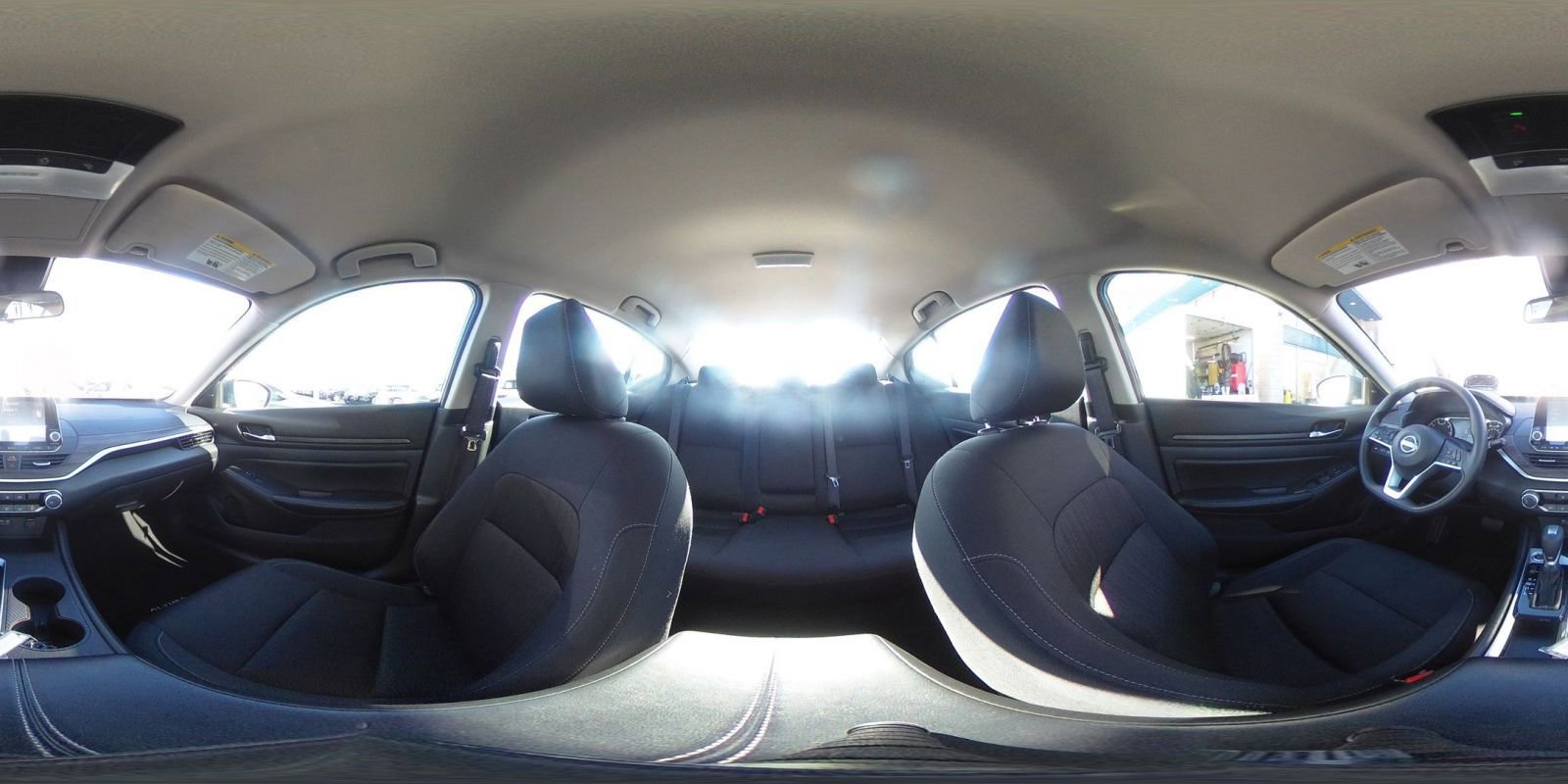 Used 2025 Nissan Altima 2.5 SV image 43