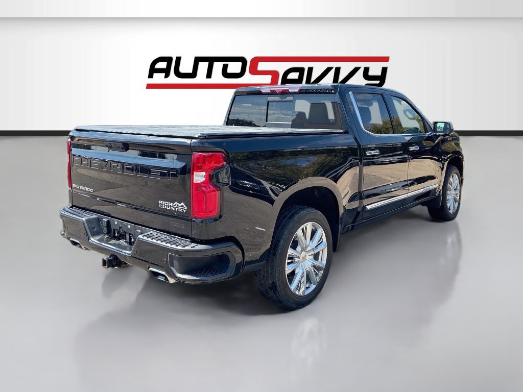 Used 2025 Chevrolet Silverado 1500 High Country w/ High Country Premium Package AWD/4WD image 6