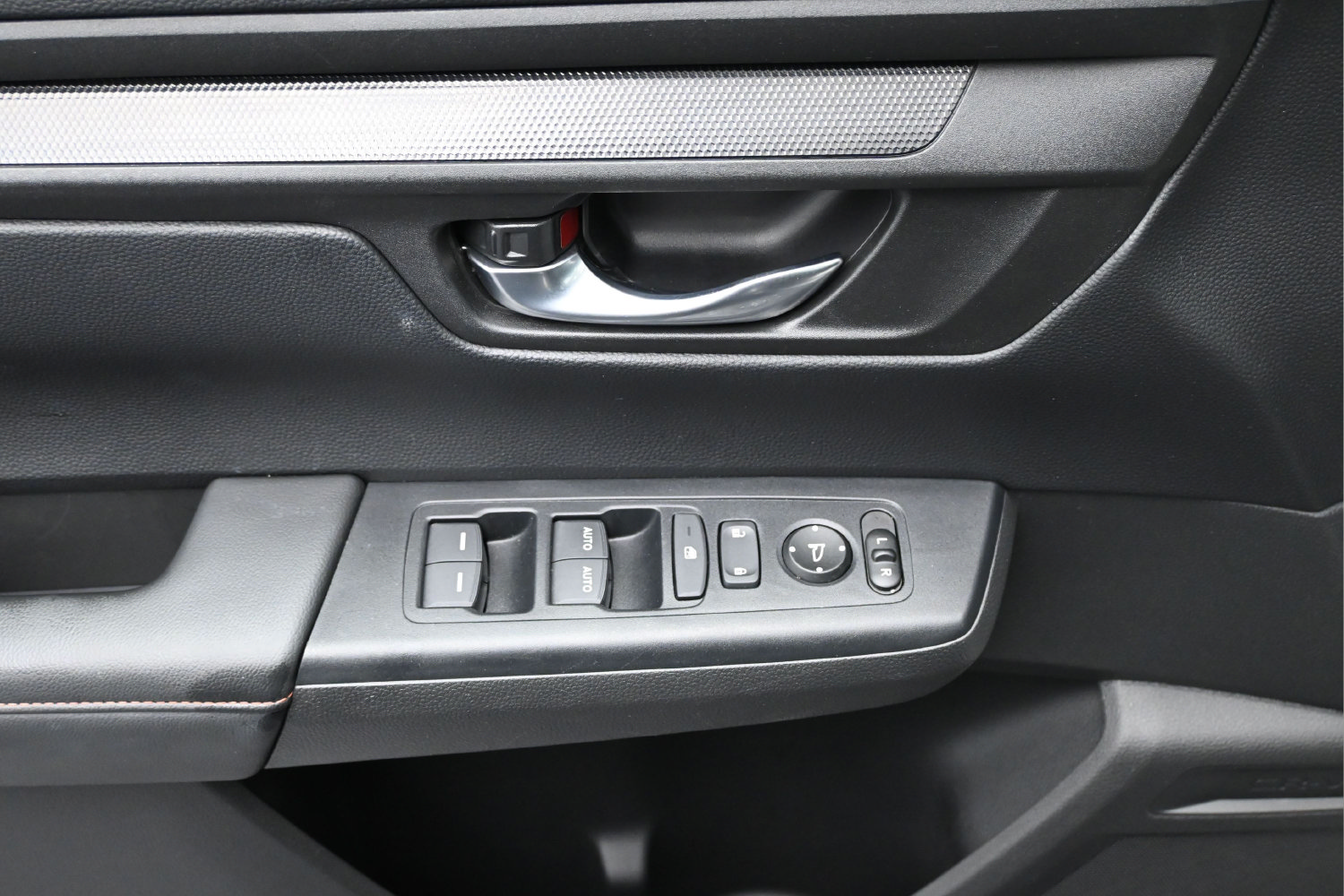 Used 2024 Honda CR-V Sport image 11