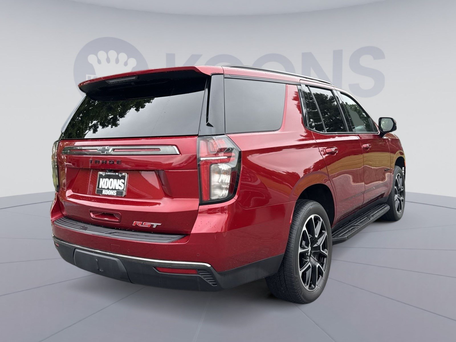 Used 2022 Chevrolet Tahoe RST w/ Luxury Package AWD/4WD image 7