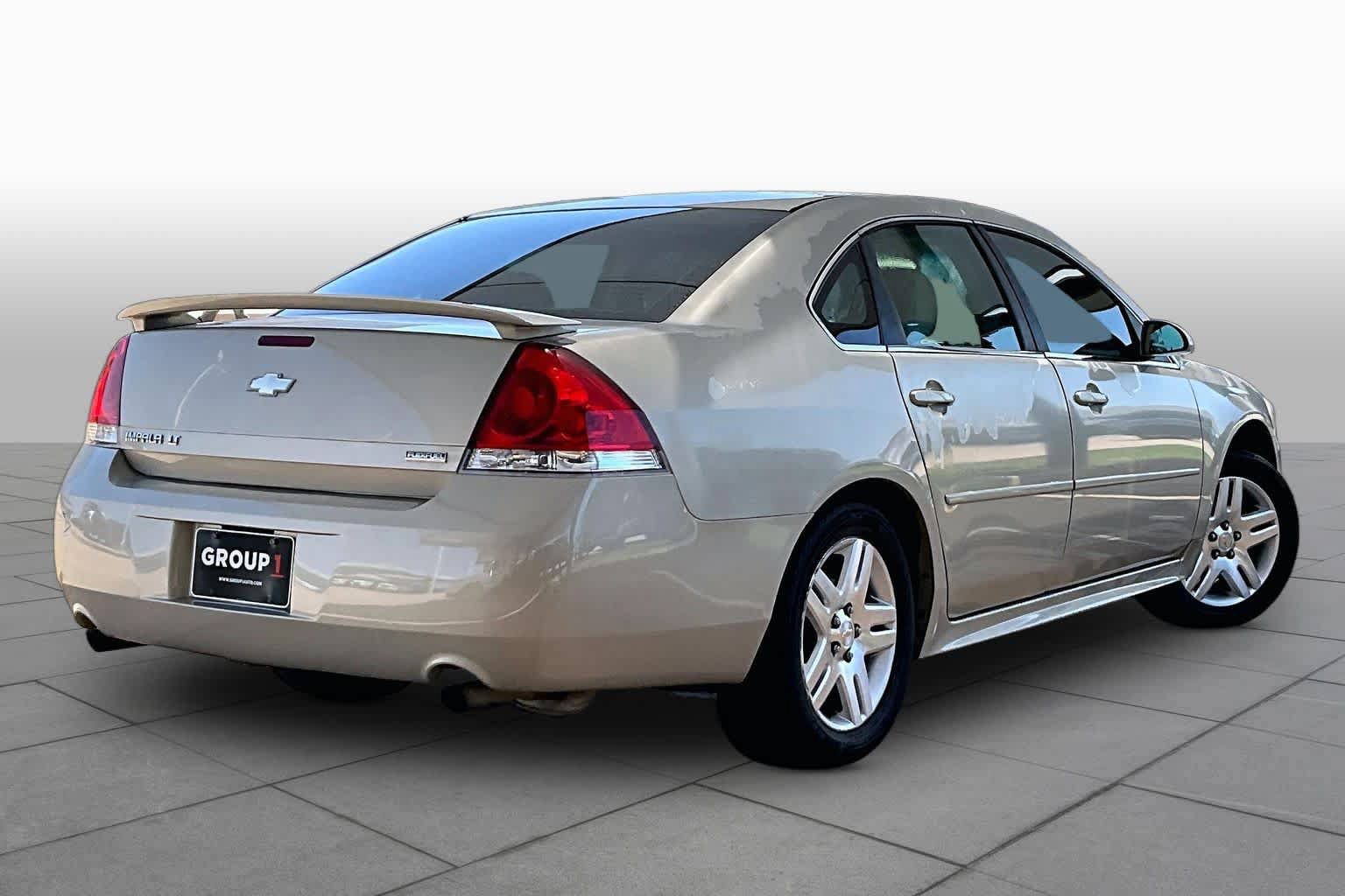 Used 2012 Chevrolet Impala LT FWD image 12