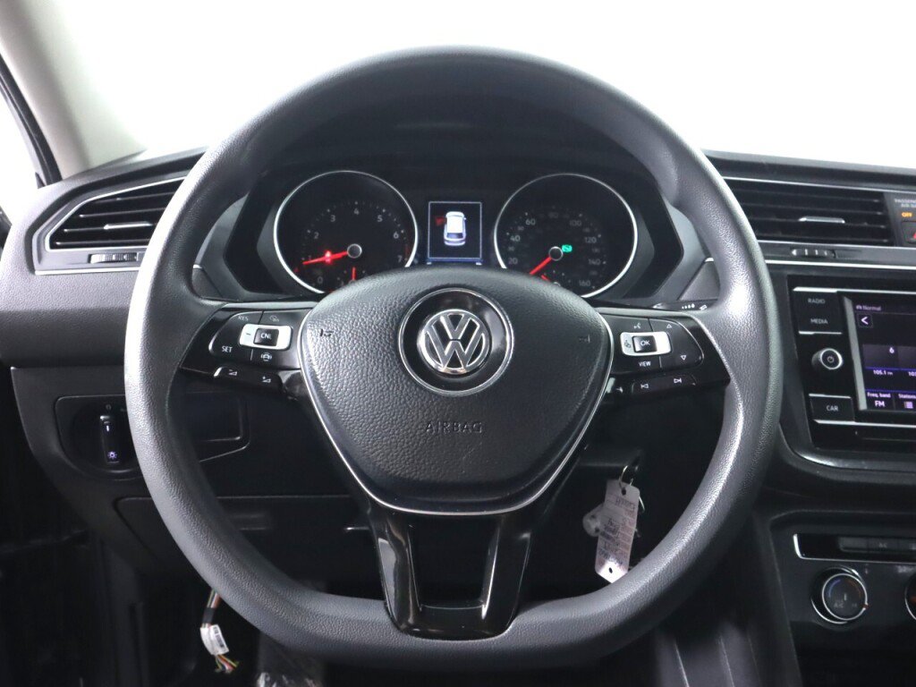 Used 2019 Volkswagen Tiguan S w/ 3rd Row Seat Package AWD/4WD image 11