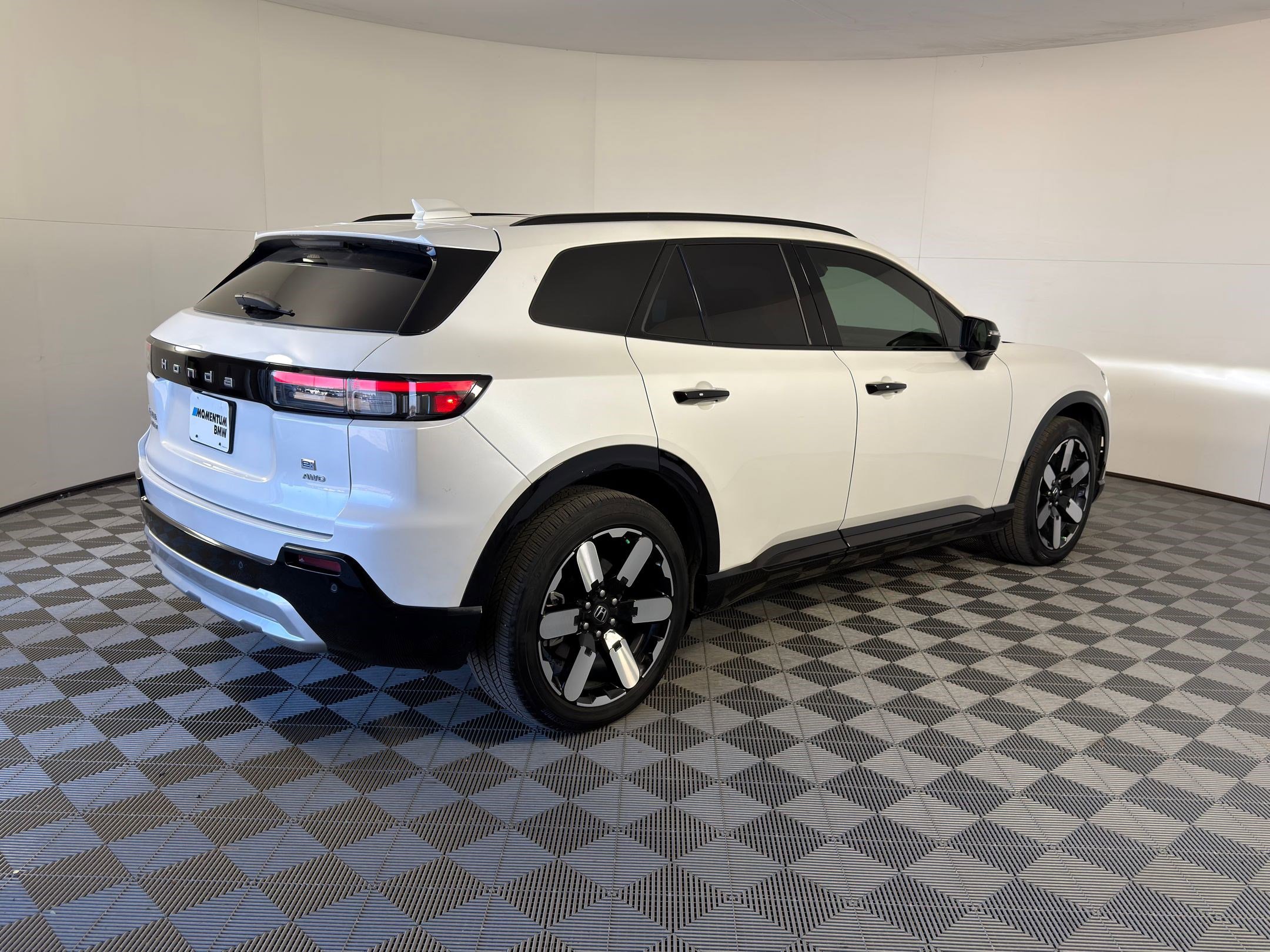 Used 2024 Honda Prologue Elite image 9