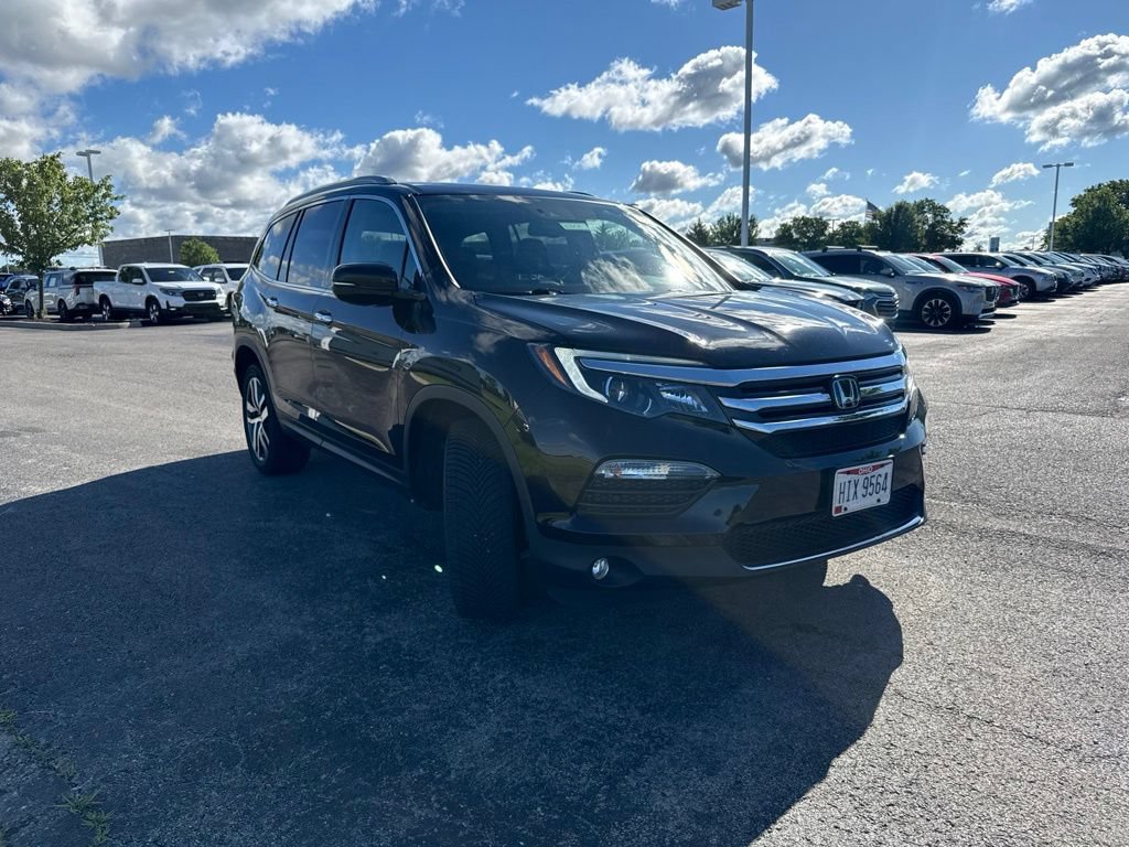 Used 2017 Honda Pilot Elite image 9
