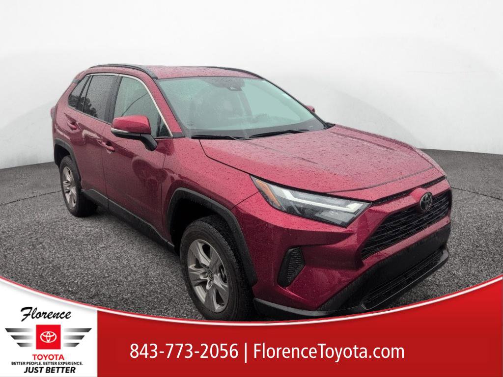 Used 2023 Toyota RAV4 XLE image 1