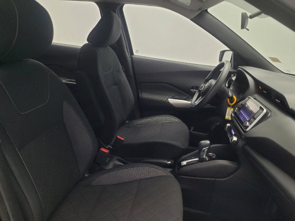 Used 2019 Nissan Kicks SV w/ Exterior Package image 21