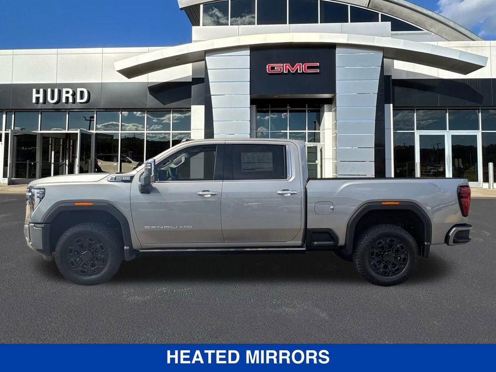 New 2025 GMC Sierra 3500 Denali w/ Denali Reserve Package image 7