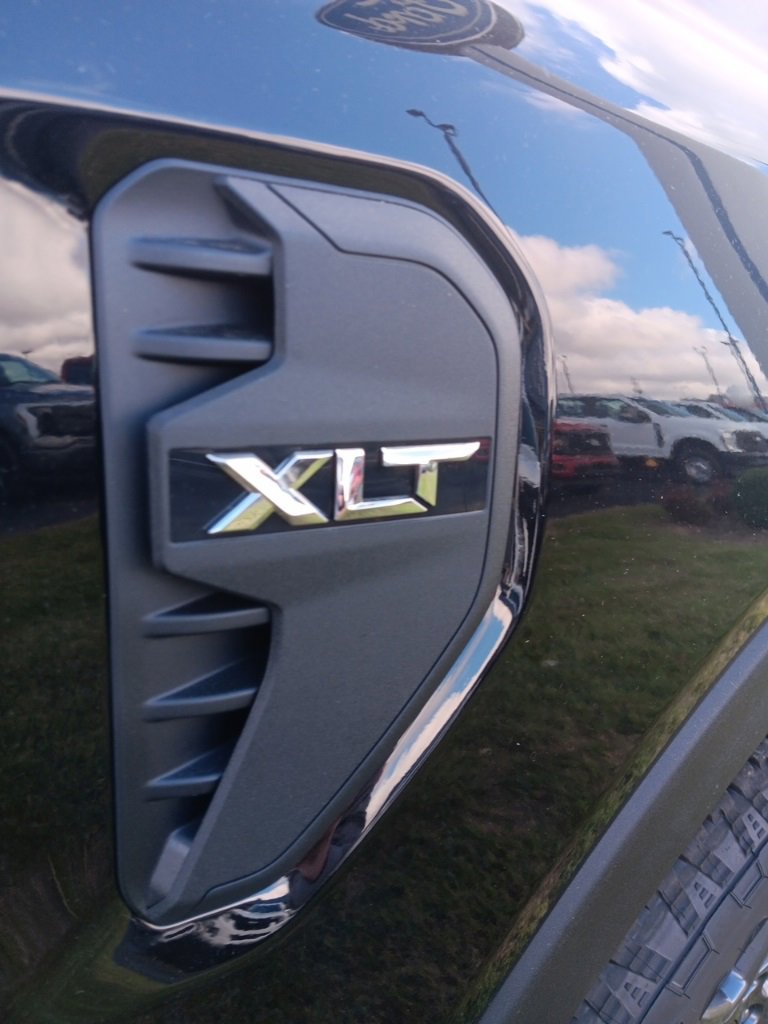 New 2025 Ford Ranger XLT w/ Equipment Group 301A High image 8