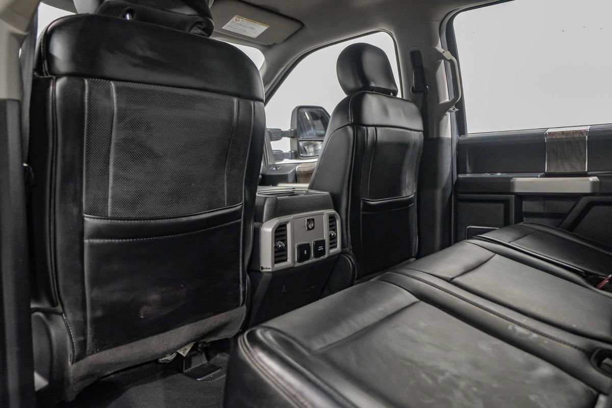 Used 2019 Ford F250 Lariat w/ Lariat Value Package image 37
