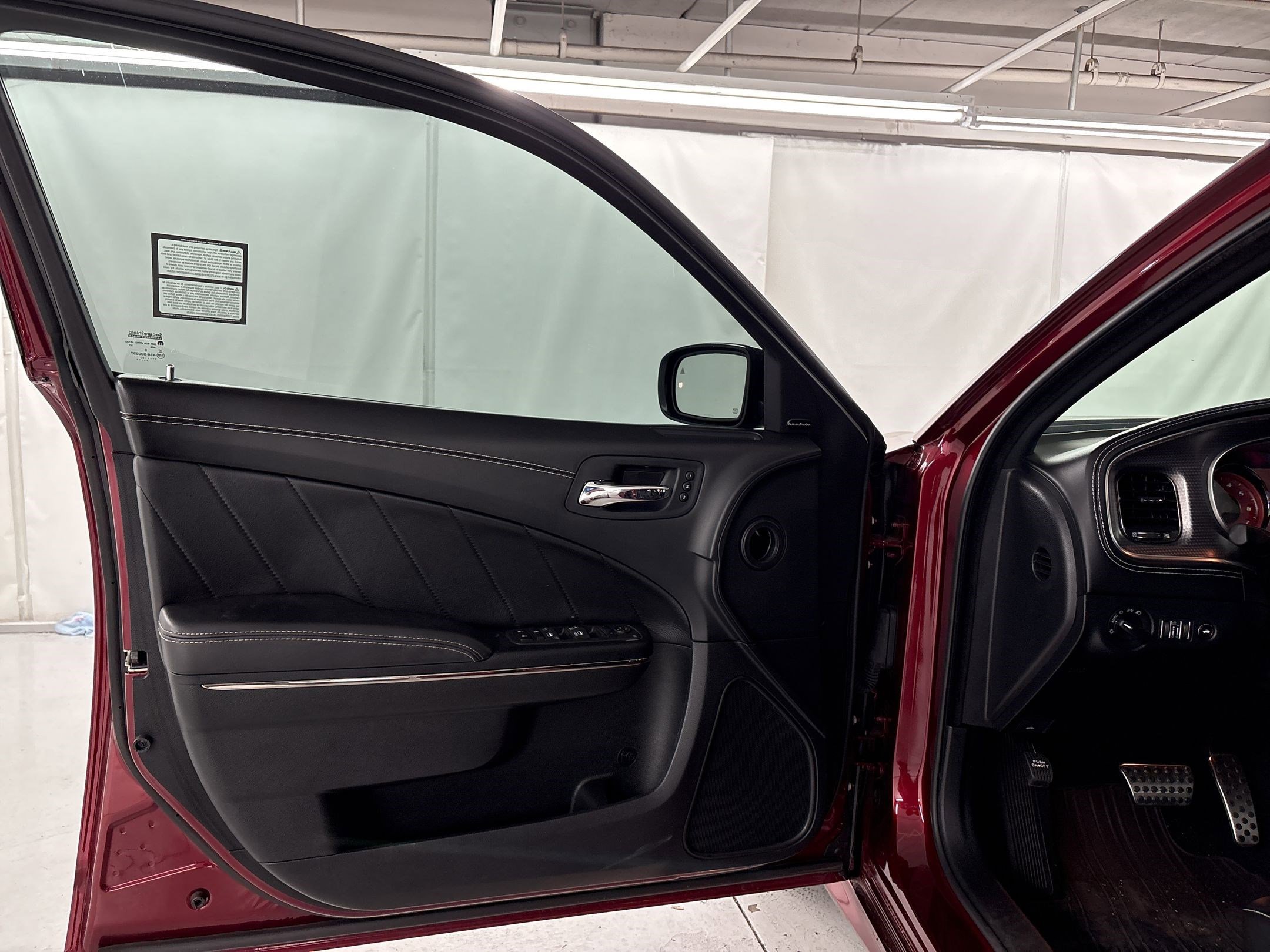 Used 2023 Dodge Charger SRT Hellcat w/ Harman/Kardon Audio Group image 21