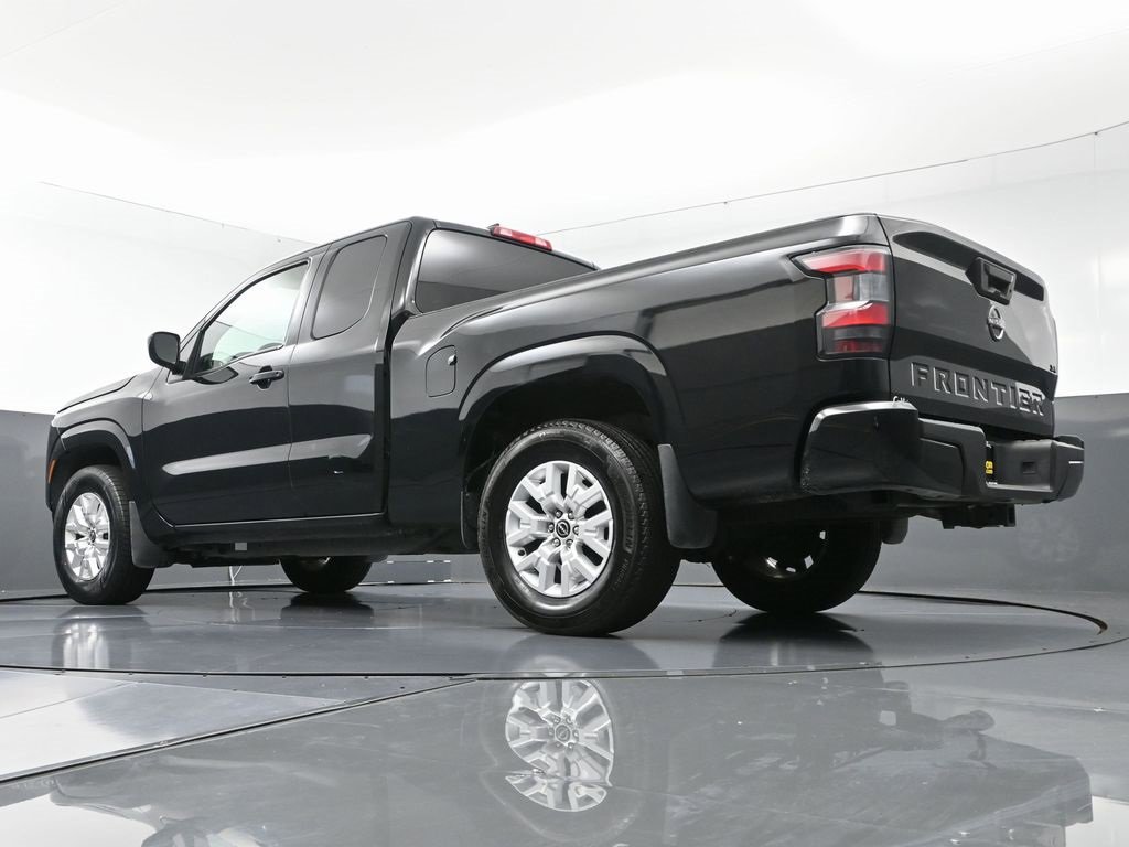 Used 2023 Nissan Frontier SV w/ Tow Package image 48