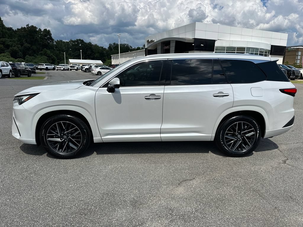 Used 2024 Lexus TX 350 FWD w/ Captains Chair Package image 4