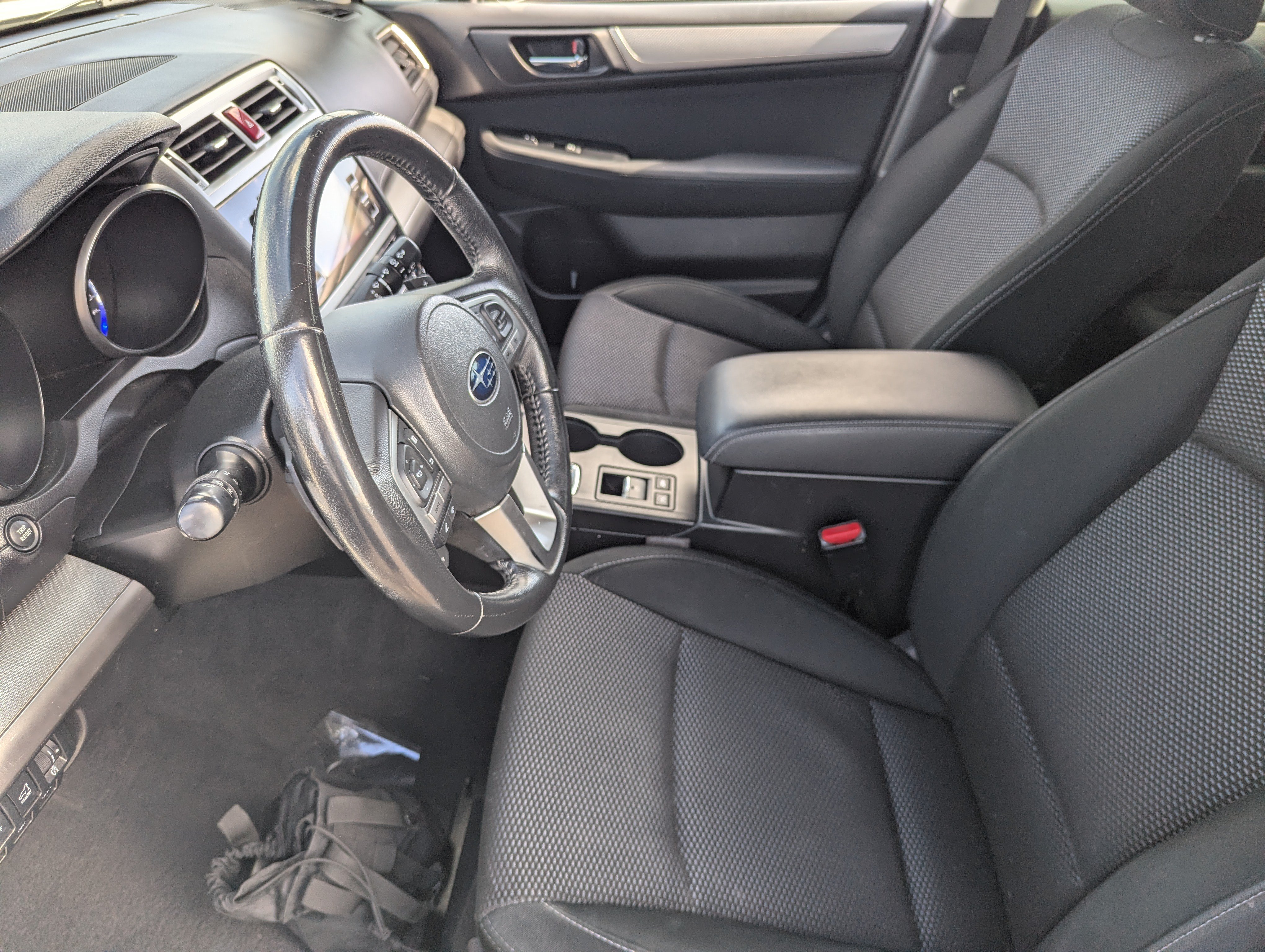 Used 2017 Subaru Outback 2.5i Premium AWD/4WD image 19